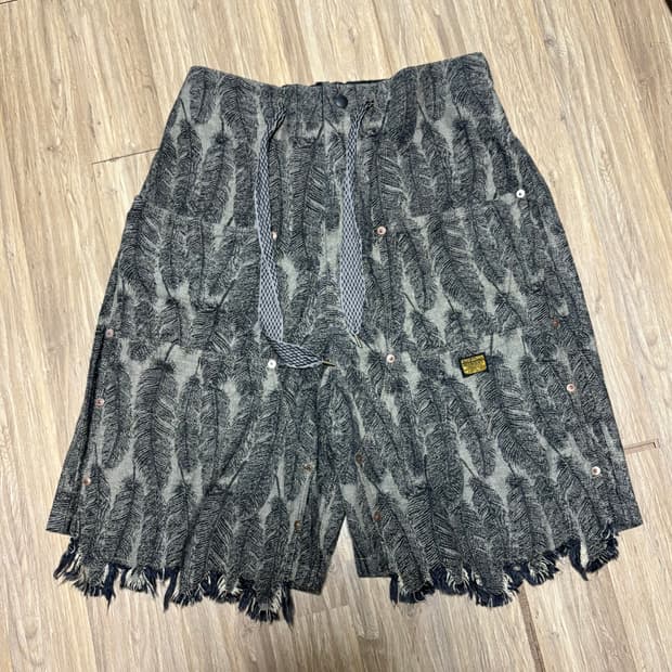 새상품 )) 캐피탈 12온즈 맥파이 데님 이지 쇼츠 4사이즈