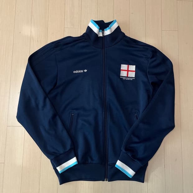 잉글랜드 집업 구합니다