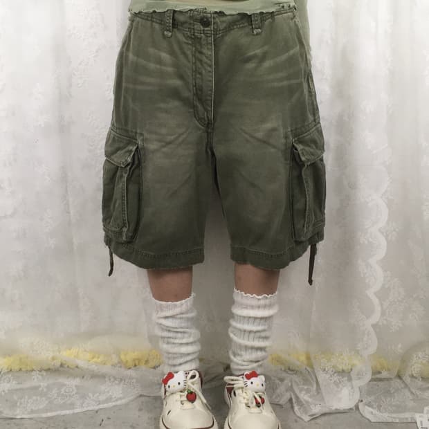 ABERCROMBIE khaki cargo bermuda pants