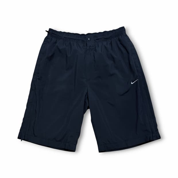 Nike 솔로 스우시 우븐 쇼츠 