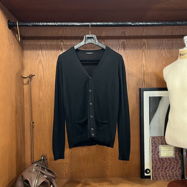 로베르토 꼴리나 가디건