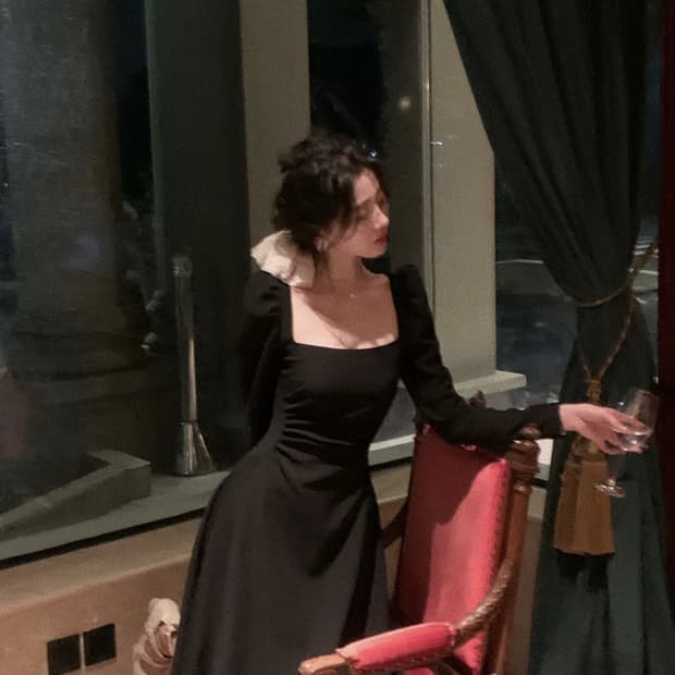 셔링 롱원피스 블랙