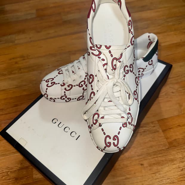 구찌 맨즈 아폴로 스니커즈 새상품