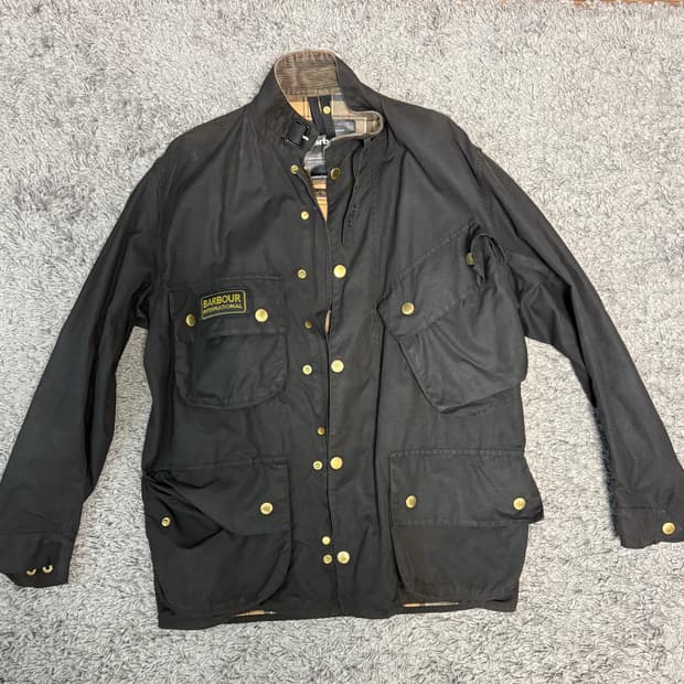 바버 인터네셔널 자켓