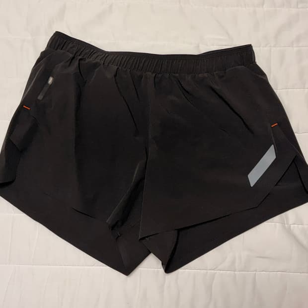 소어러닝 여성 스플릿 쇼츠 블랙 스몰