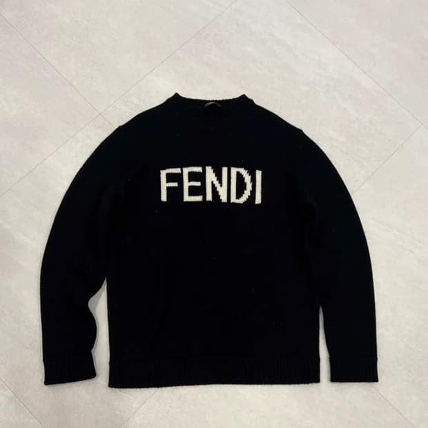 펜디 로고 니트
