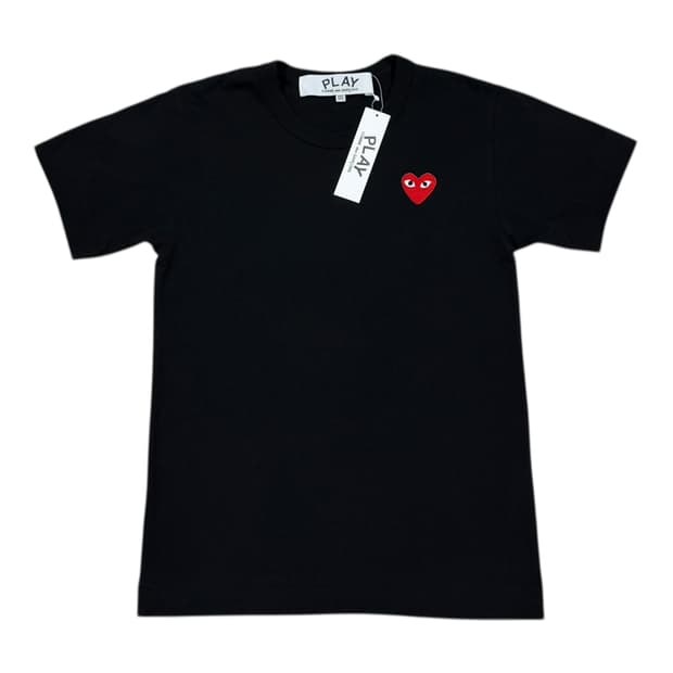 꼼데가르송  레드 하트 와펜 반팔 티셔츠 블랙 2XS
