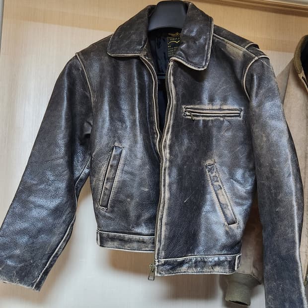 human being 카우 하이드 빈티지 레더 자켓 RBC