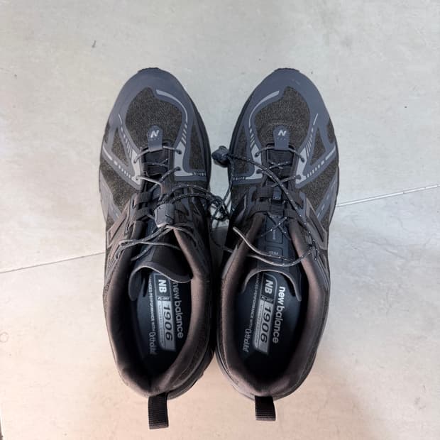 뉴발란스 1906 275