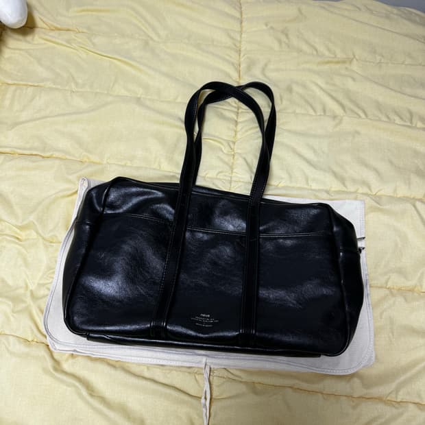 노이에 보스턴백 M 블랙