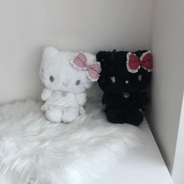 산리오 헬로키티 천사악마 시리즈 누이구루미