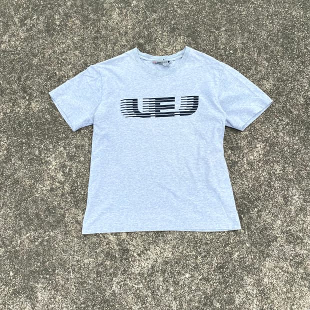 리바이스 엔지니어드 티셔츠