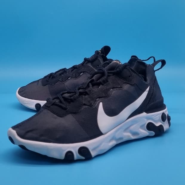 oo 나이키 리액트 엘리먼트55 운동화 240