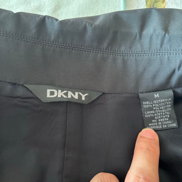 Dkny 코트 팔아요
