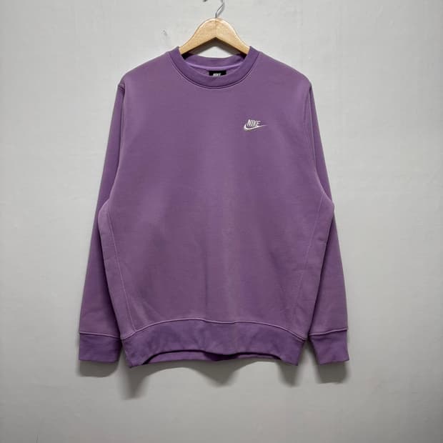 나이키 라벤더 스우시 맨투맨