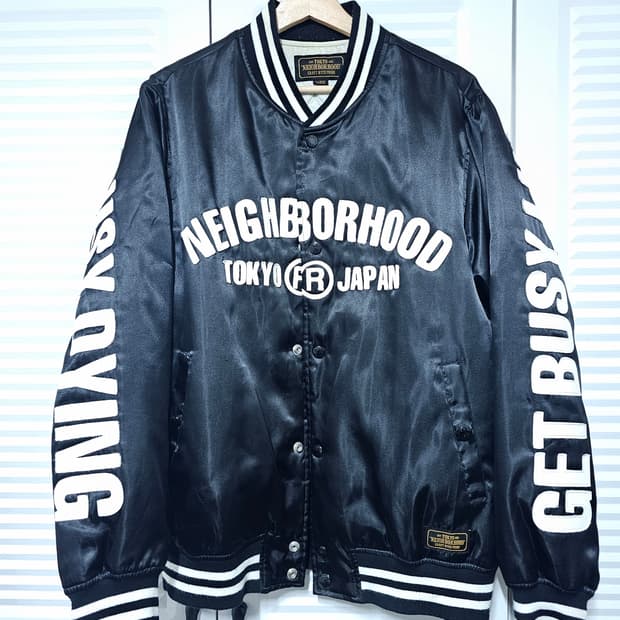 네이버 후드 바시티자켓 라지