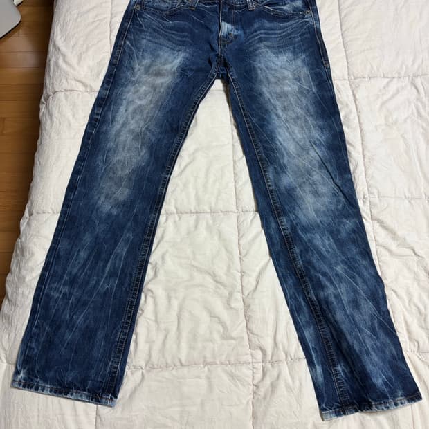 버커루 빈티지 슬림 스트레이트 핏 청바지