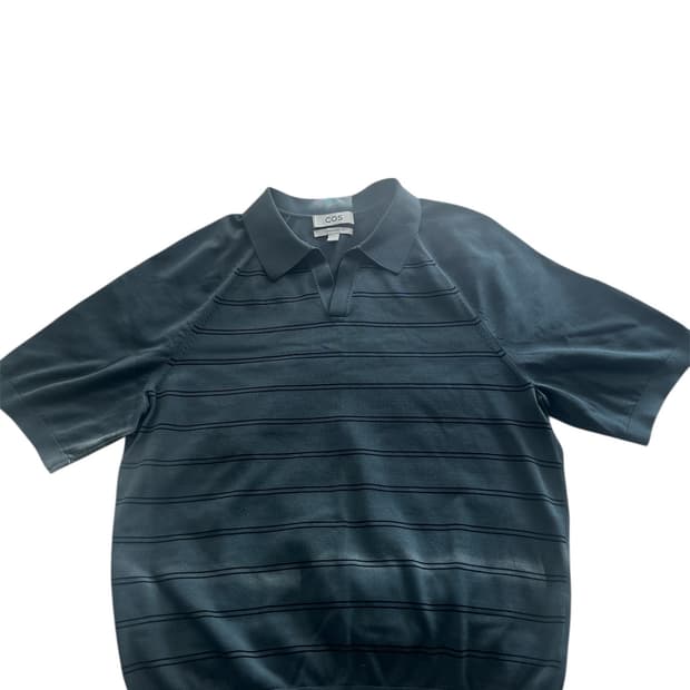 코스 오픈 카라 반팔 니트