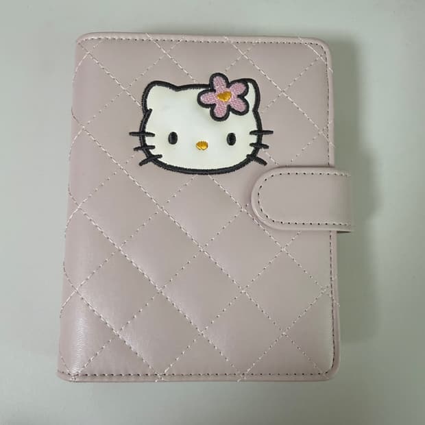 헬로키티 50주년 퀼팅 6공 다이어리 (반택포)