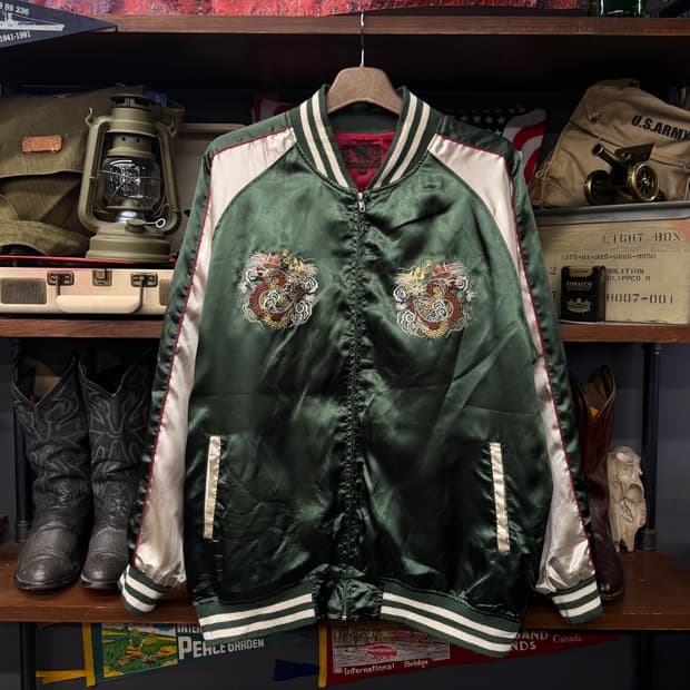 JPN 일본 빈티지 용 자수 사틴 스카잔 수베니어 자켓 N251