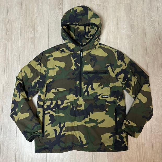 스투시 카모 패딩아노락 (M/상태굿)