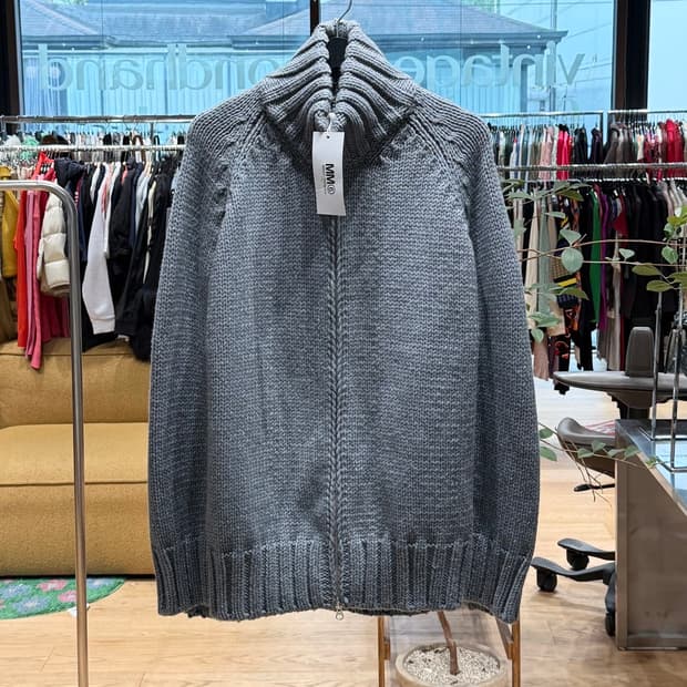 mm6 블루 라나울 케이프 