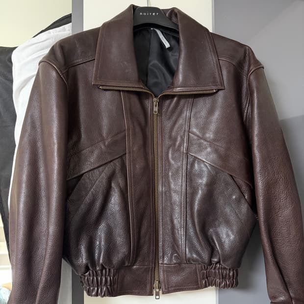 노이어 엔틱 카우 레더 하이넥 블루종 48