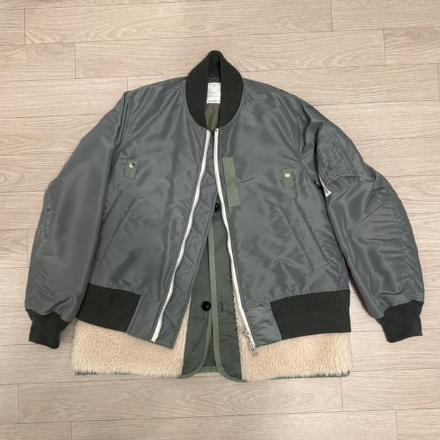 사카이 시어링 카키 봄버 자켓 (2)