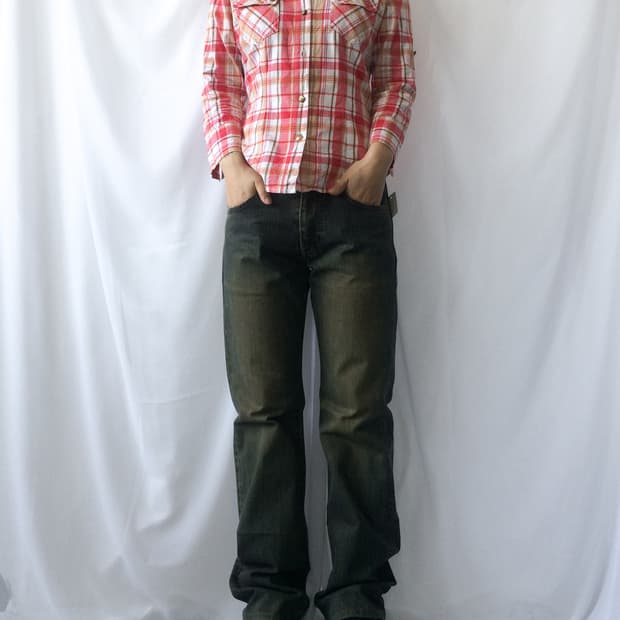 Check pattern shirt