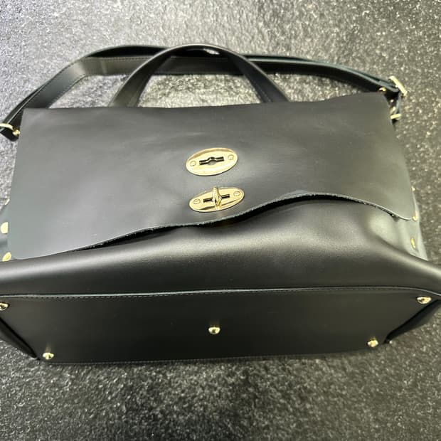 자넬라토 포스티나백 라지 L