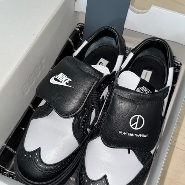 나이키 피스마이너스원 권도 퀀도 1 블랙 화이트