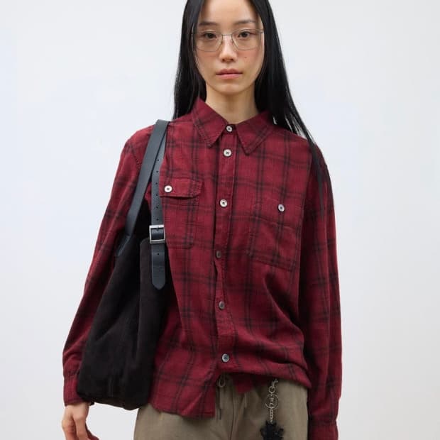 [2]해칭룸 크리스마스 컬렉션 셔츠 다크레드