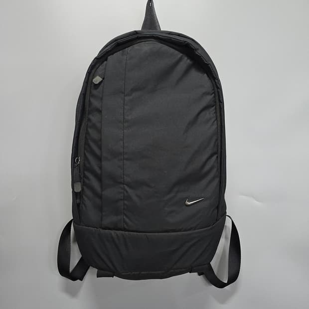 나이키 NIKE 블랙 백팩