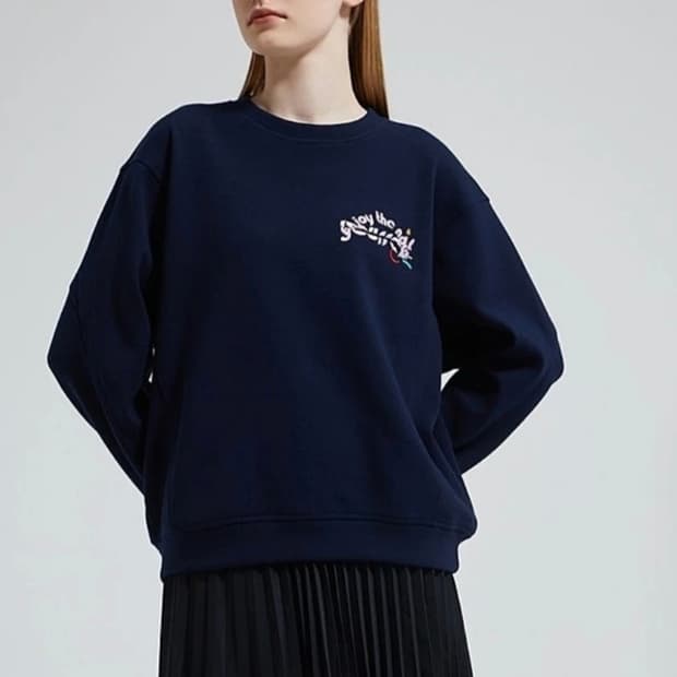 씨씨콜렉트 cc collect 네이비 맨투맨 FREE