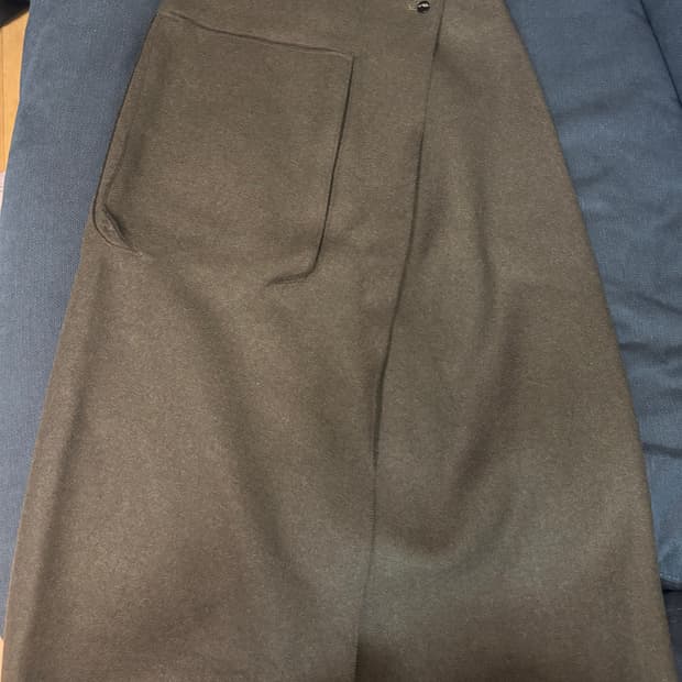 스튜디오 니콜슨 롱스커트