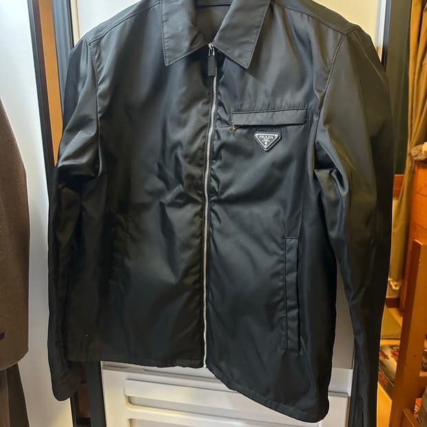 프라다 리나일론 자켓 50