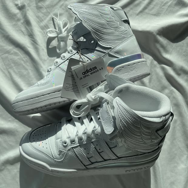 (새상품) 아디다스 제레미스캇 오팔 윙스 4.0 화이트
