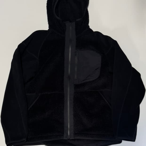 유니클로 x 화이트 마운티니어링 후드 플리스 자켓 XL 블랙
