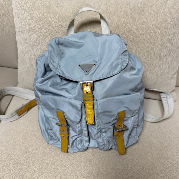 프라다 나일론 라이트 블루실버 백팩