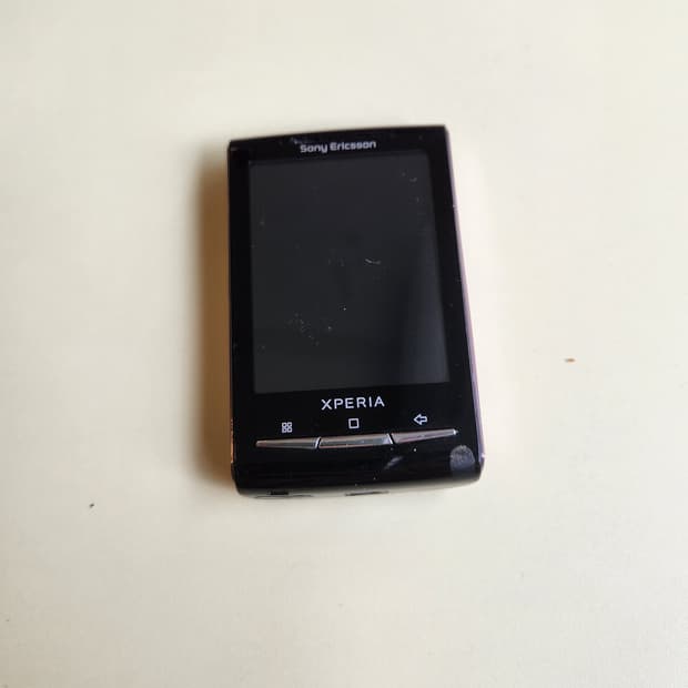소니 에릭슨 엑스페리아 X10 미니 감성템 옛날폰 고전기기 추억 빈티지 