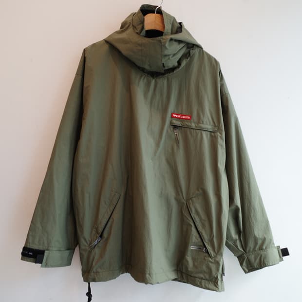 QUIKSILVER 퀵실버 풀오버 윈드브레이커