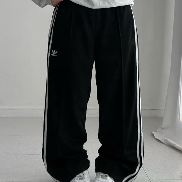 아디다스 블랙 트레이닝 팬츠