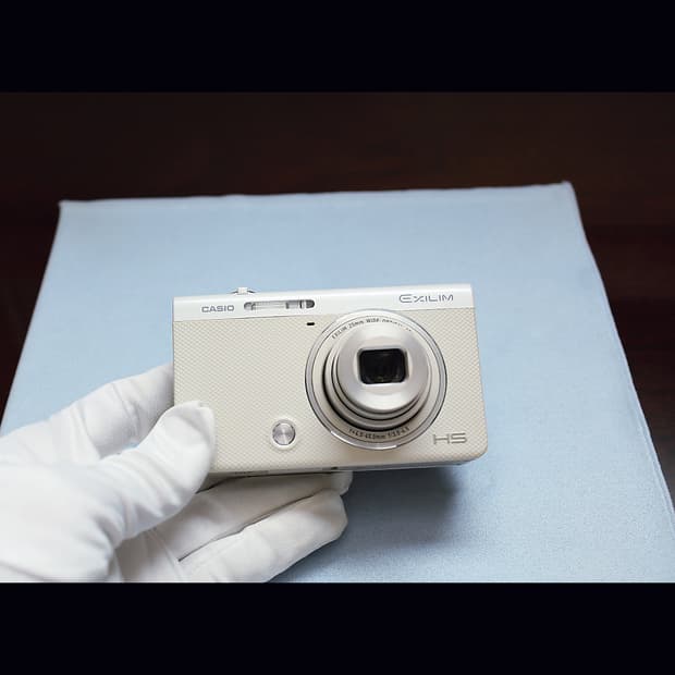 레어<민트급><셀카> 카시오 엑슬림 ex zr50 빈티지 디카