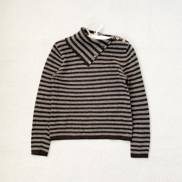 초코브라운 스트라이프 모리 롱슬리브