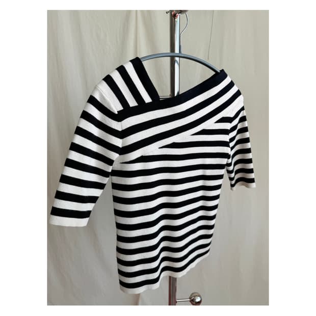 ICHIE Strawberry Fields 2-way 니트 탑 (스트라이