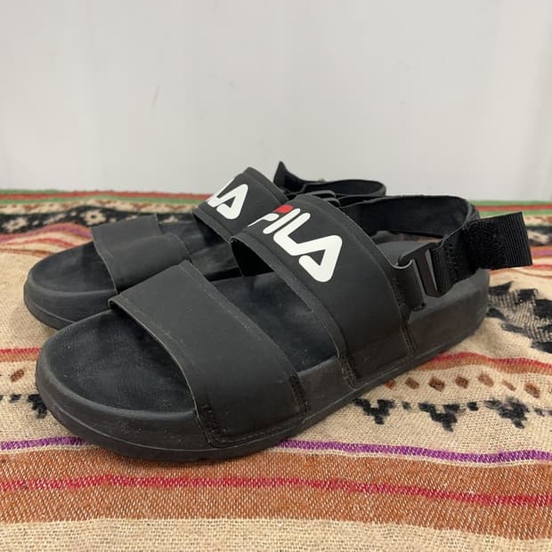 필라 FILA 블랙 샌들 250 X01923
