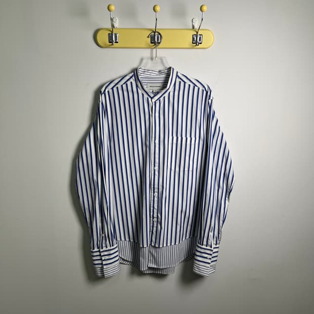 솔리드옴므 레이어드 블루 스트라이프 셔츠 48