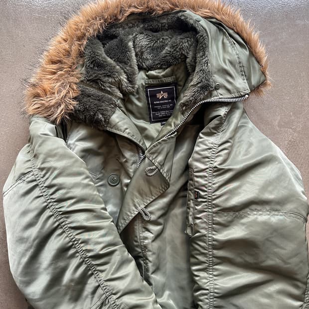 알파인더스트리 n3b 세이지그린