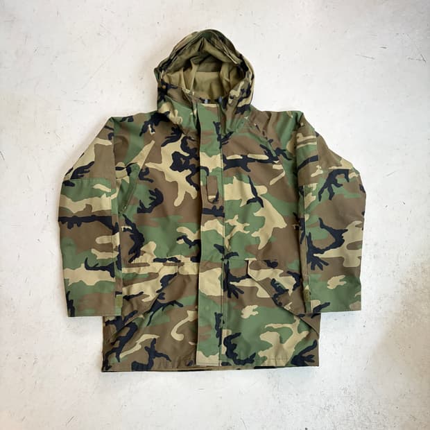 알파 인더스트리 빈티지 고어텍스 우드랜드 파카 L
