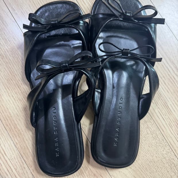 nyunyu 샌들 1회착